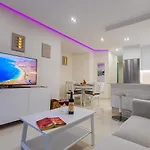 In Beachfront Complex In El Duque Area, Apartment Costa Adeje (Tenerife)