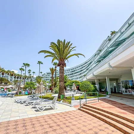 In Beachfront Complex In El Duque Area, Apartment Costa Adeje (Tenerife)