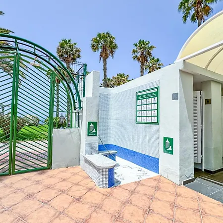 In Beachfront Complex In El Duque Area, Appartement Costa Adeje (Tenerife)